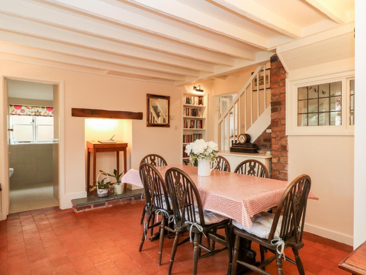 Chapel Cottage ทาร์พอร์ลีย์ ภายนอก รูปภาพ